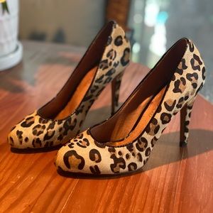 Aldo Leopard Pump 6.5